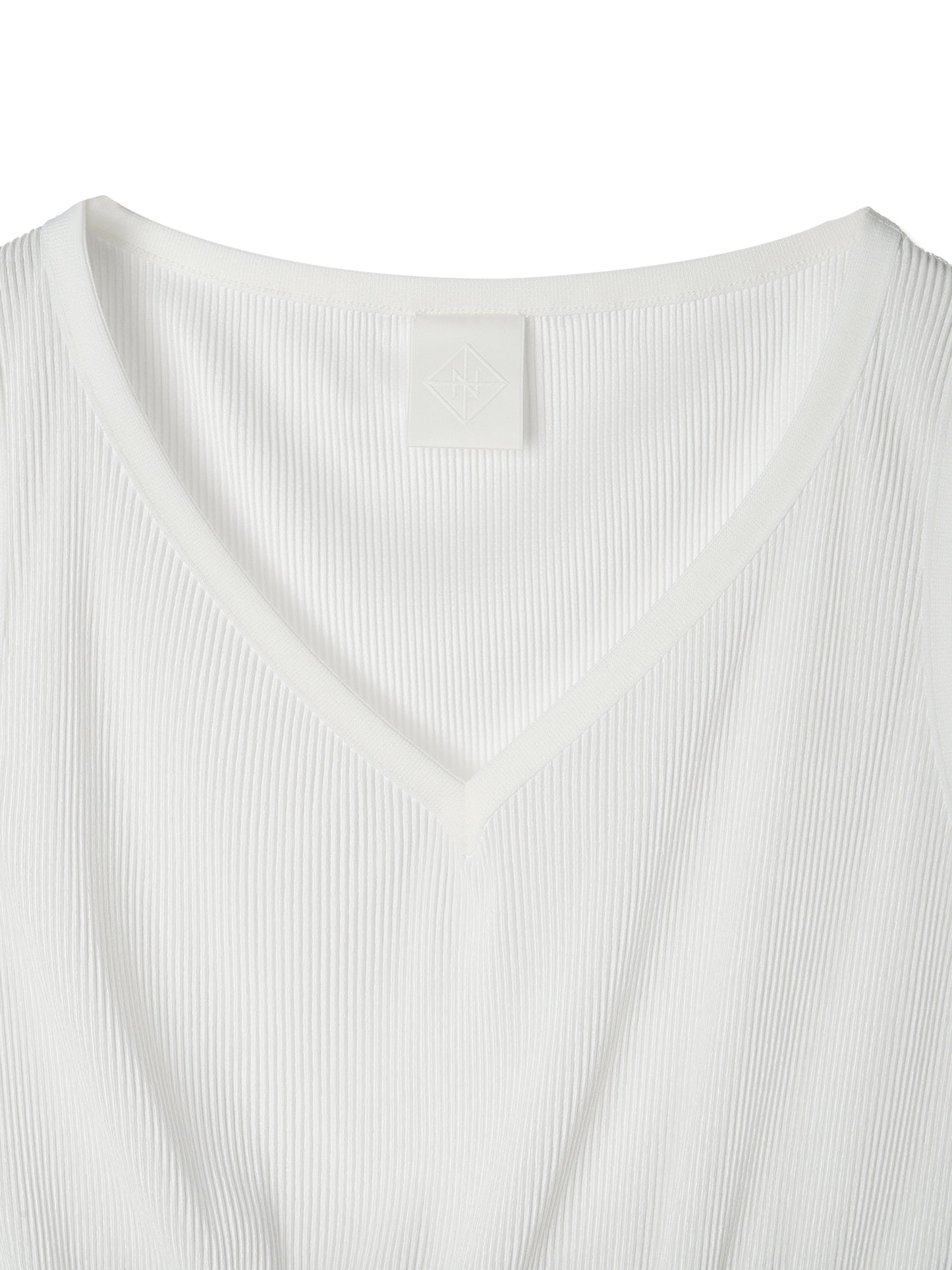 絲感百褶短版背心  Silky Pleats Cropped Tank Top