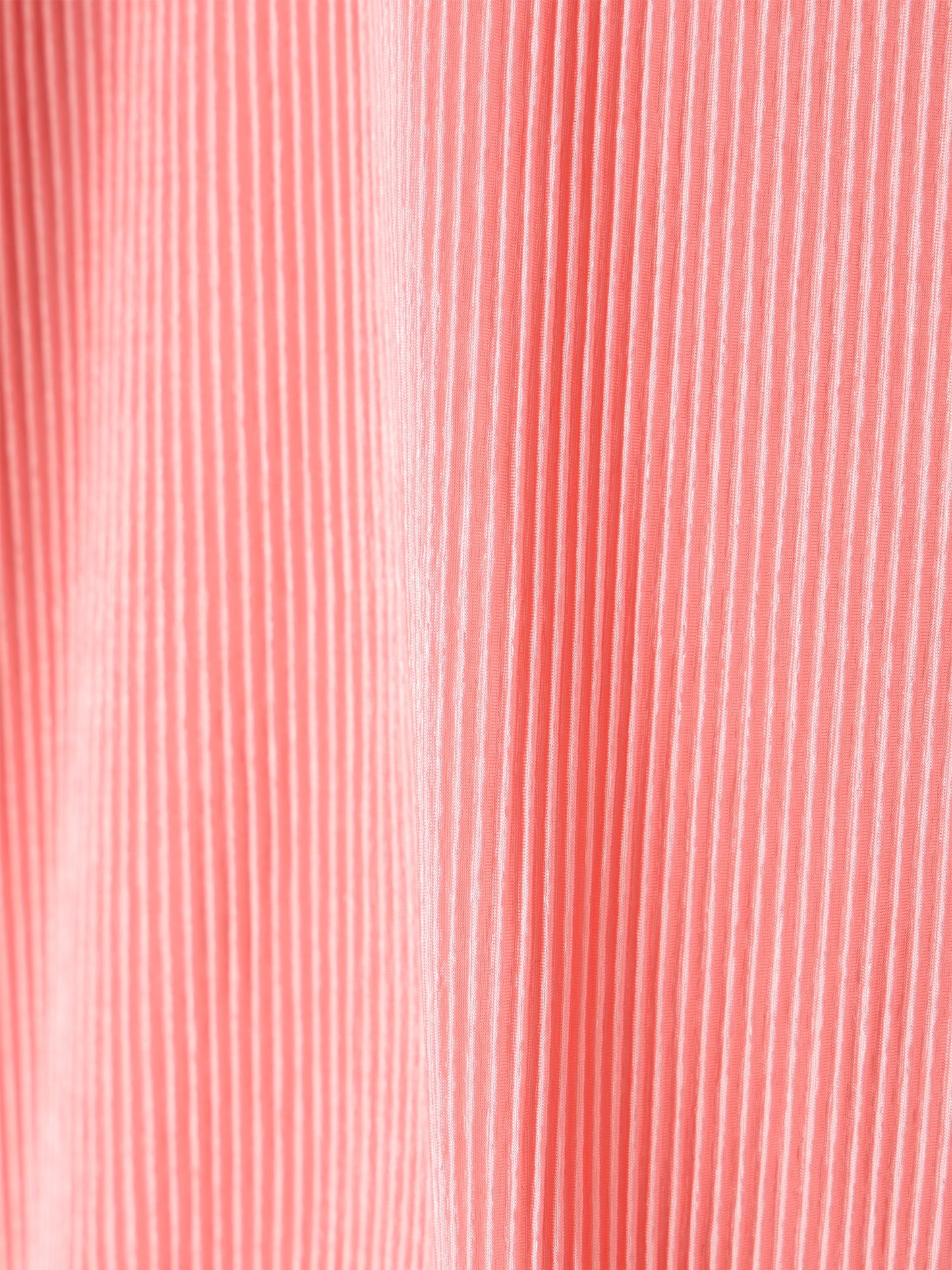 絲感百褶連帽上衣  Silky Pleats Hoodie