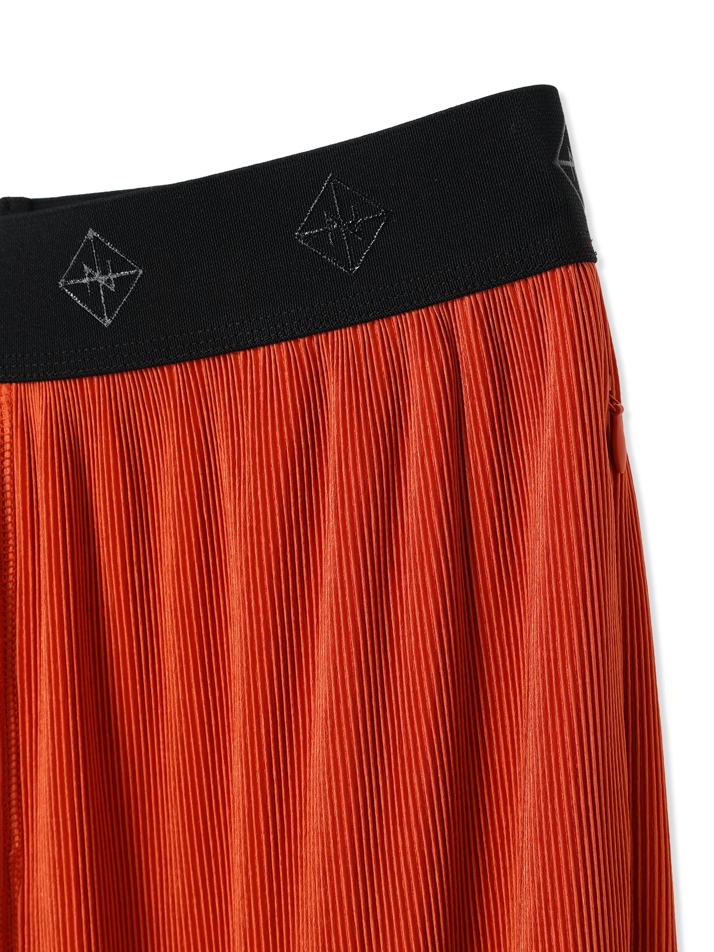 絲感百褶束口褲  Silky Pleats Joggers